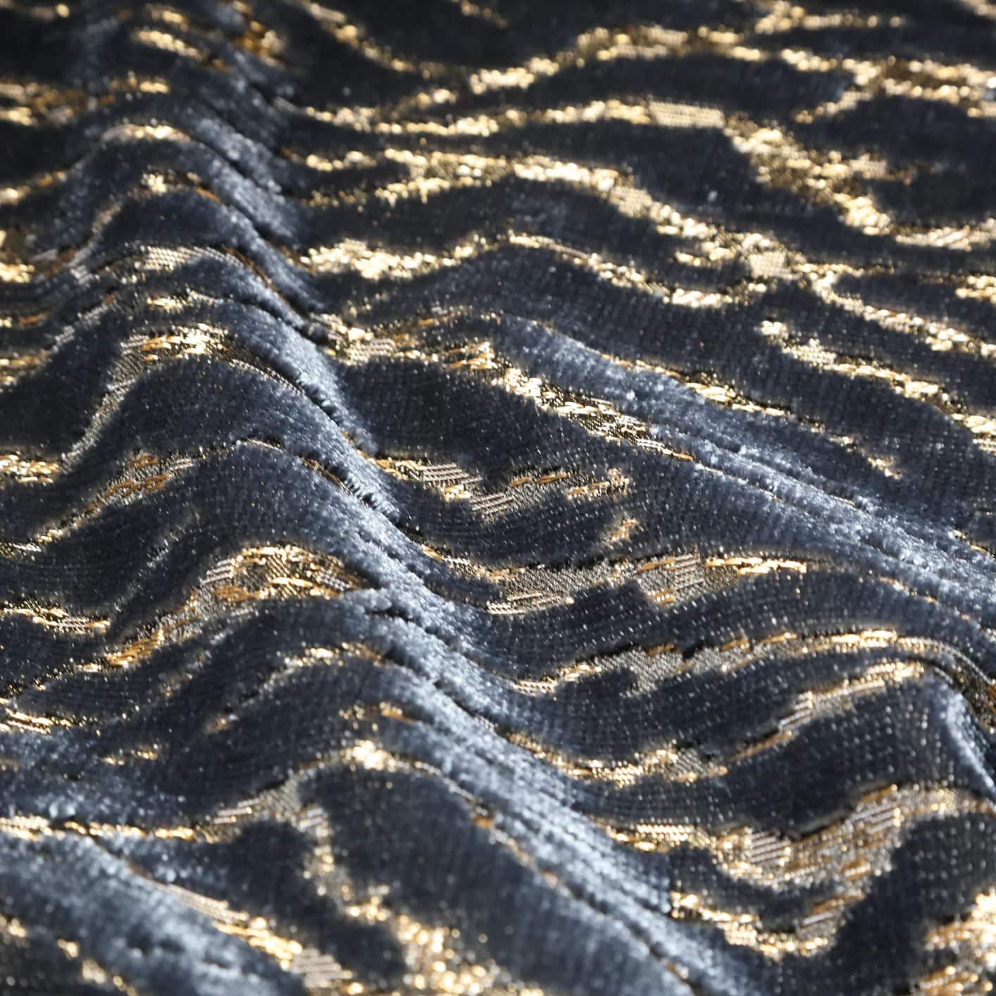 JBL Jacquard Catifea Personalizare Tiger Model Cut-Pile Material Textil de lux pentru casa pentru canapea