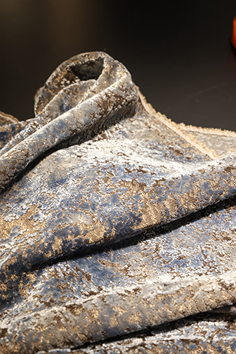 Țesătură de catifea tăiată cu model de flori de prun de lux Textil de casă de înaltă calitate pentru canapele și perdele pentru decorarea casei